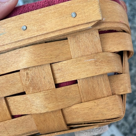 Signed Longaberger Small Berry Basket - Picture 5 of 7